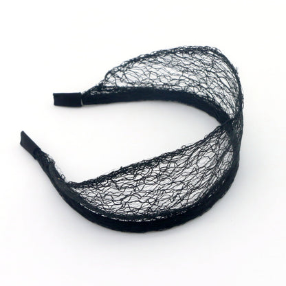Netted Lace Chic